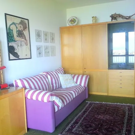 Le Camelie Spiaggia Tre Apartmán Baveno